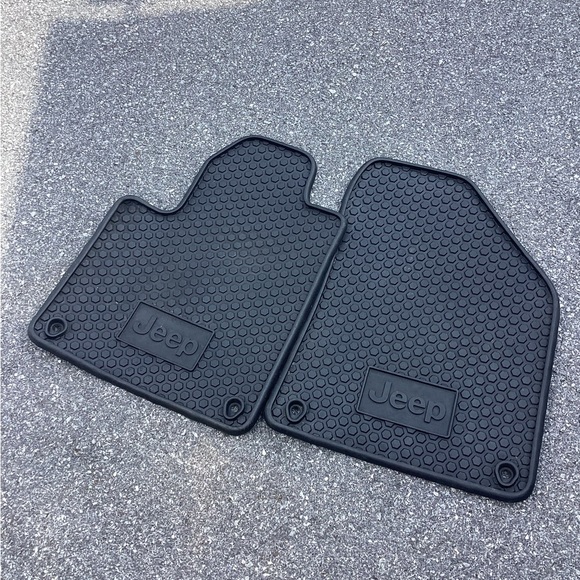 Wanted wanted wanted - Picture 1 of 4